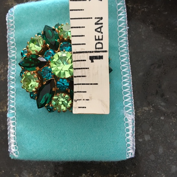 Vintage GREEN Austrian Crystal Brooch Pin Pendant - Picture 8 of 10